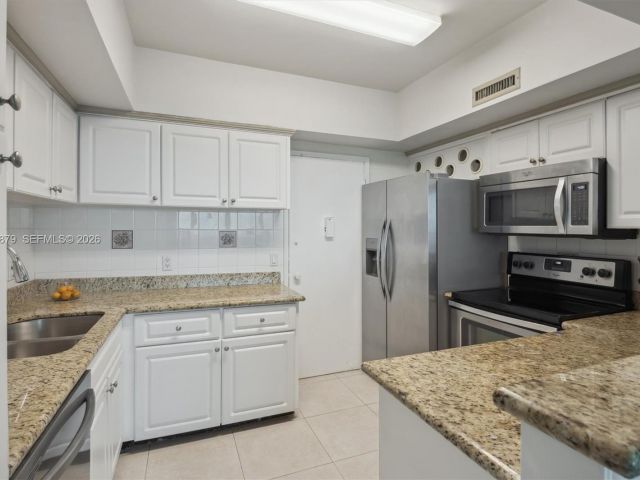 Квартира в аренду номер420 - фото 6587937