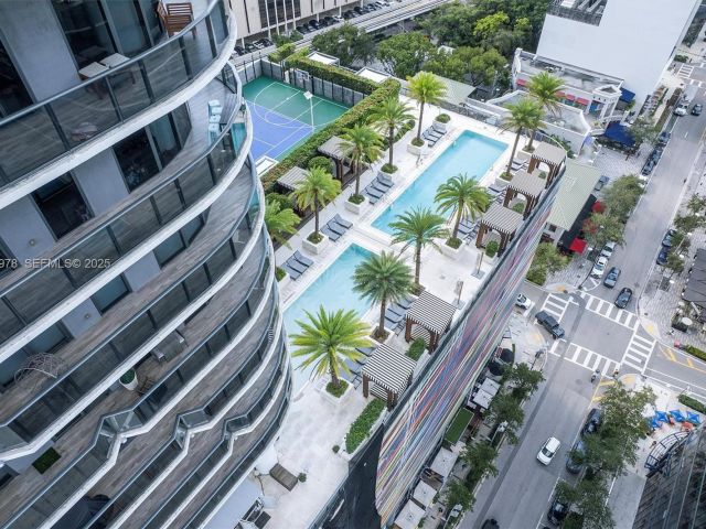 Продажа квартиры #2509 - фото 6584892