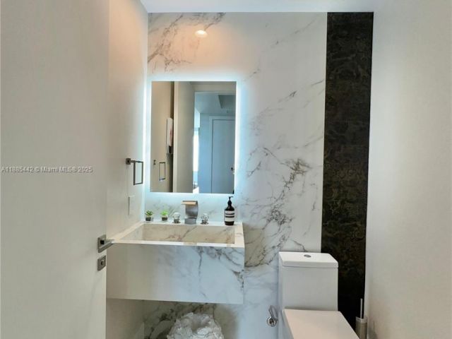 Квартира в аренду номер2406 - фото 6598436