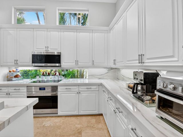 Продажа дома по адресу 7886 Villa D Este Way - фото 6594811