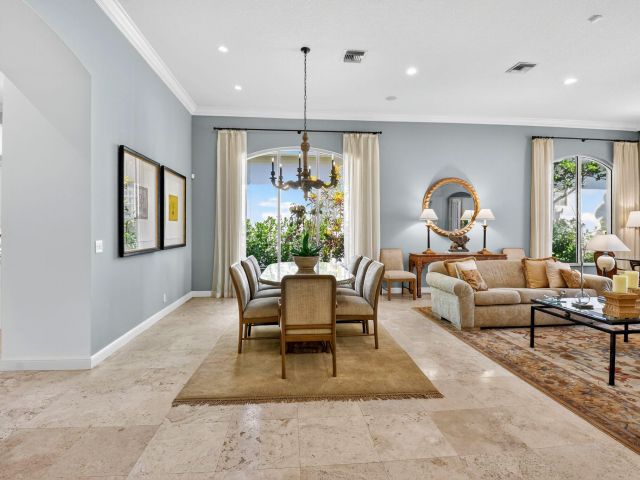 Продажа дома по адресу 7886 Villa D Este Way - фото 6594822