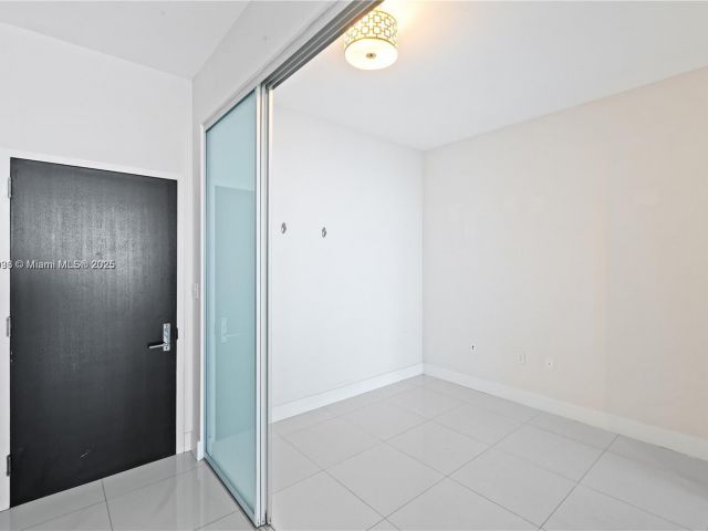 Продажа квартиры #5104 - фото 6646670