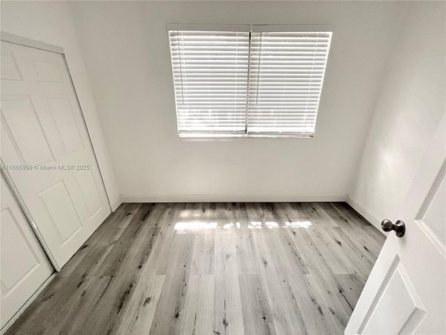 Продажа дома по адресу 140 NW 124th St - фото 7495022