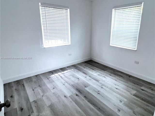 Продажа дома по адресу 140 NW 124th St - фото 7495037