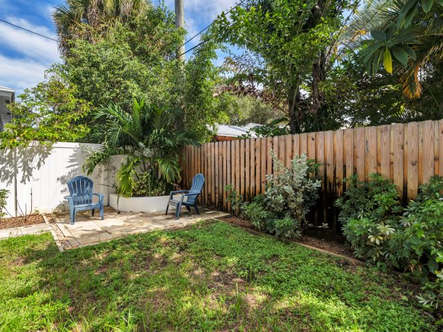 Продажа дома по адресу 3614 Poinsettia Avenue - фото 6592030