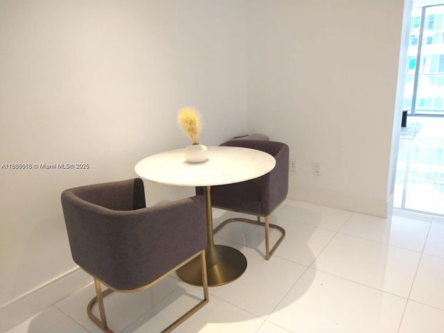 Квартира в аренду номер2208 - фото 6587247