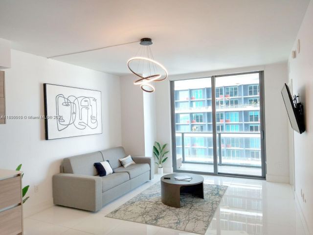 Квартира в аренду номер2208 - фото 6587253