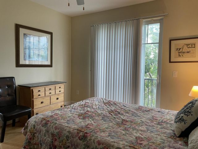 Дом в аренду по адресу 552 NW 39th Circle NW - фото 6592862