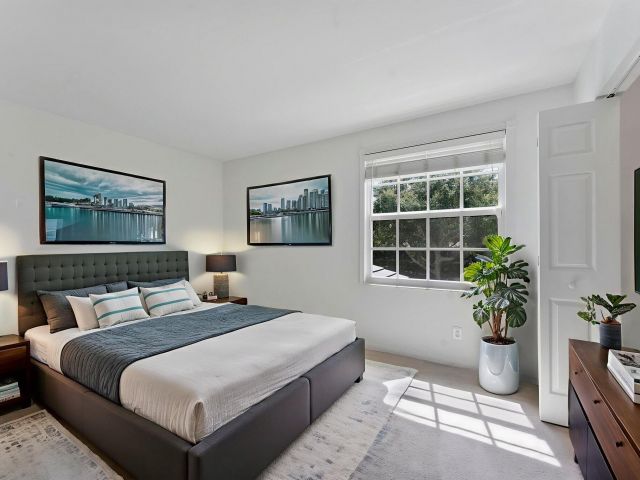 Дом в аренду по адресу 16129 Sierra Palms Drive - фото 6629408