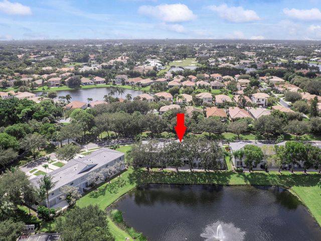 Дом в аренду по адресу 16129 Sierra Palms Drive - фото 6629421