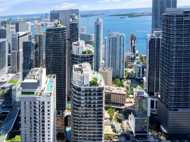 Продажа квартиры #4205 - фото 6587116