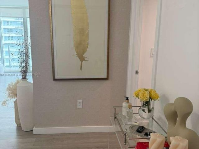 Продажа квартиры #1408 - фото 6587204