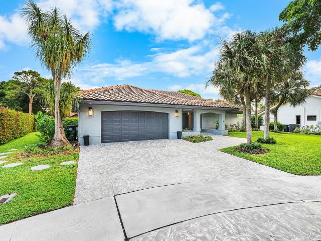 Продажа дома по адресу 3614 NW 23rd Terrace - фото 6603911