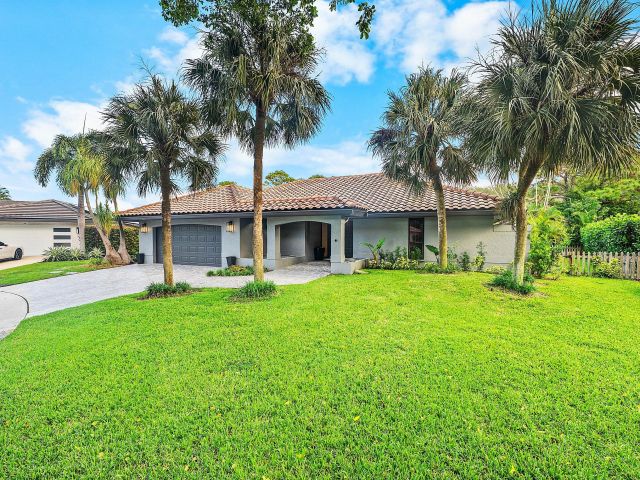 Продажа дома по адресу 3614 NW 23rd Terrace - фото 6603912