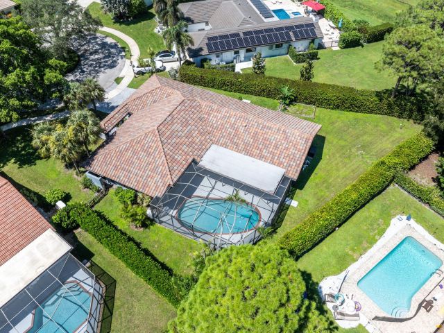 Продажа дома по адресу 3614 NW 23rd Terrace - фото 6603913