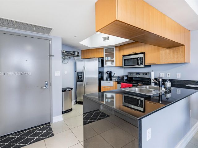 Квартира в аренду номер2301 - фото 6587414