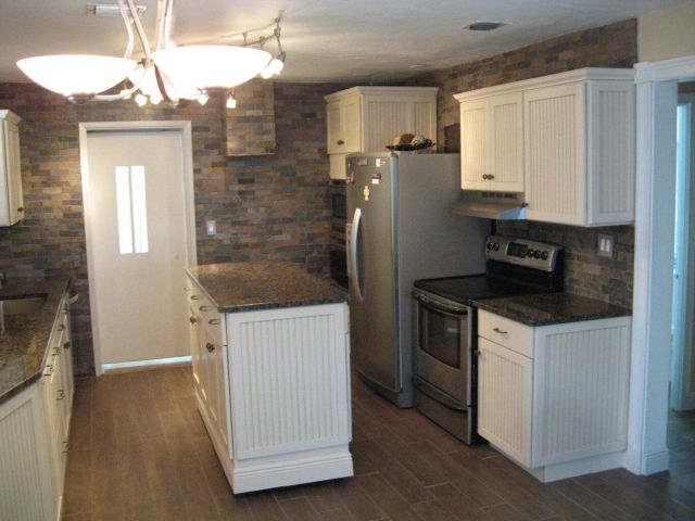 Продажа дома по адресу 1023 Andrews Road - фото 6591960