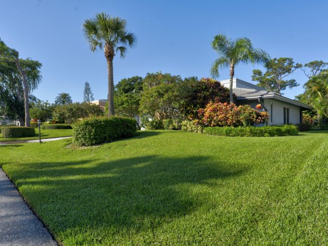 Продажа дома по адресу 634 W Lakewoode Circle - фото 6603329