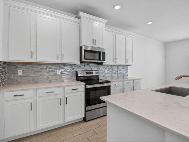 Дом в аренду по адресу 4320 Buttonwood Drive - фото 6594777