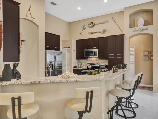 Продажа дома по адресу 10063 Umberland Place - фото 6592729