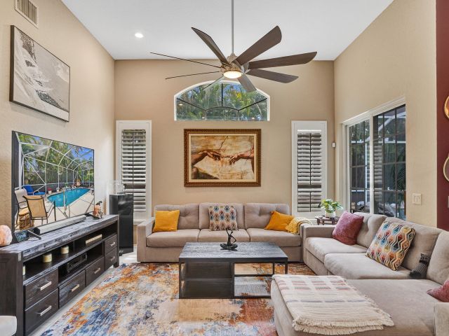 Продажа дома по адресу 10063 Umberland Place - фото 6592733