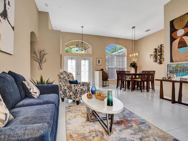 Продажа дома по адресу 10063 Umberland Place - фото 6592738