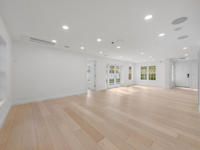 Продажа дома по адресу 291 Austin Lane - фото 6598110