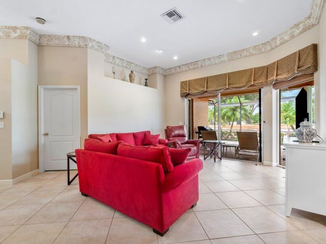 Дом в аренду по адресу 8161 Quail Meadow Way - фото 6591818