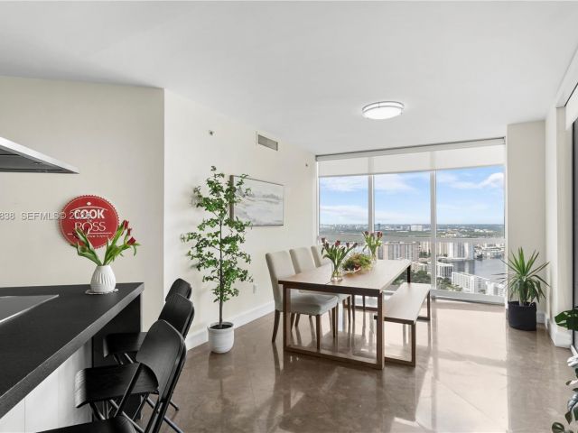 Продажа квартиры #5301 - фото 6591751