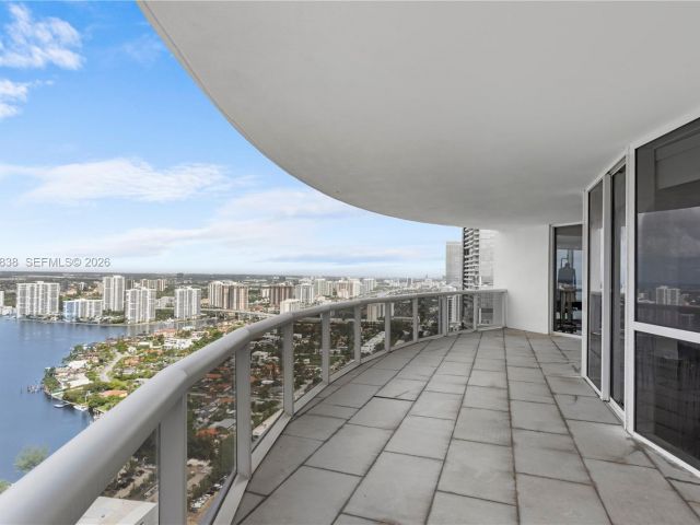 Продажа квартиры #5301 - фото 6591761