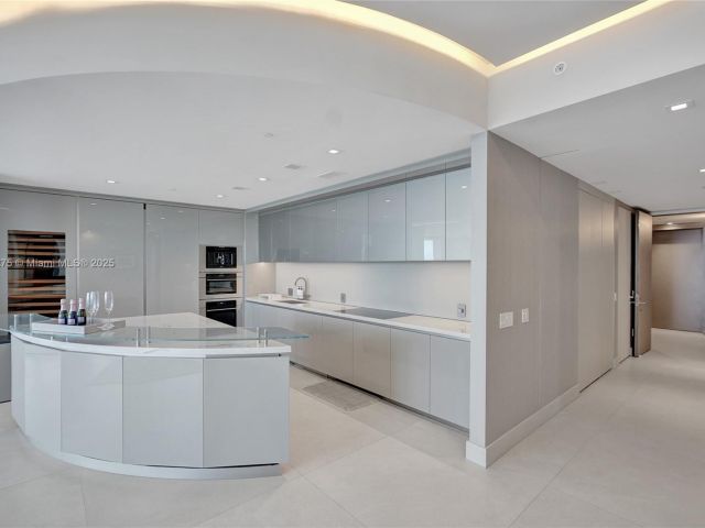 Квартира в аренду номер3000 - фото 6598215