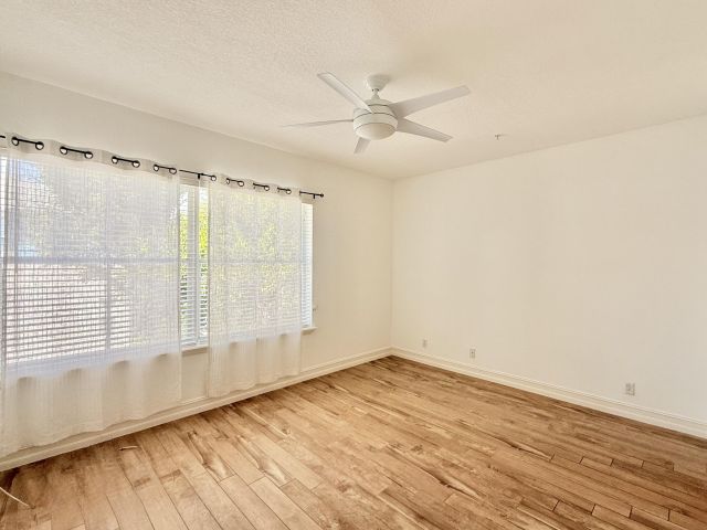 Дом в аренду по адресу 332 Atlantic Grove Way - фото 6594716