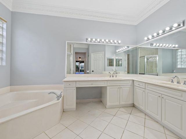 Продажа дома по адресу 10906 Grande Boulevard - фото 6596163