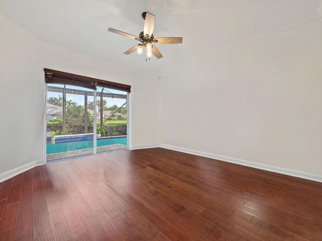 Продажа дома по адресу 10906 Grande Boulevard - фото 6596164