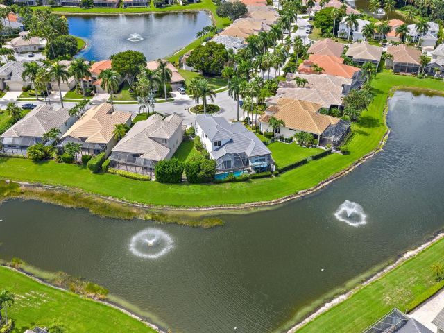 Продажа дома по адресу 10906 Grande Boulevard - фото 6596179