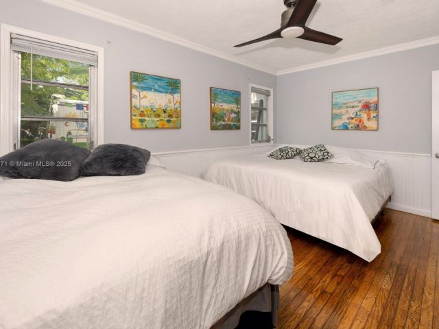 Дом в аренду по адресу 1701 Fletcher St - фото 7446233