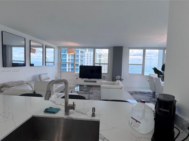 Квартира в аренду номер912 - фото 7292553