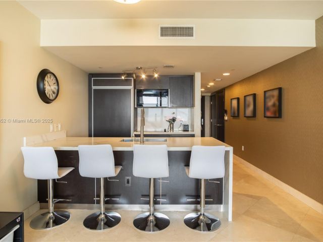 Продажа квартиры #3509 - фото 6598982