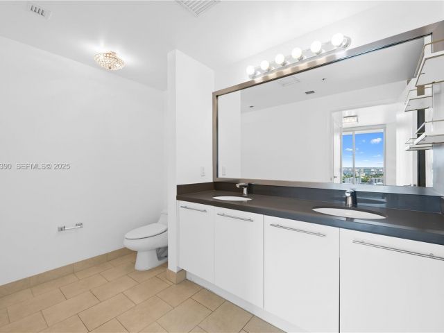 Продажа квартиры #3305 - фото 6597470