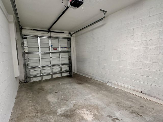 Дом в аренду по адресу 166 SE 5th Court - фото 6588790