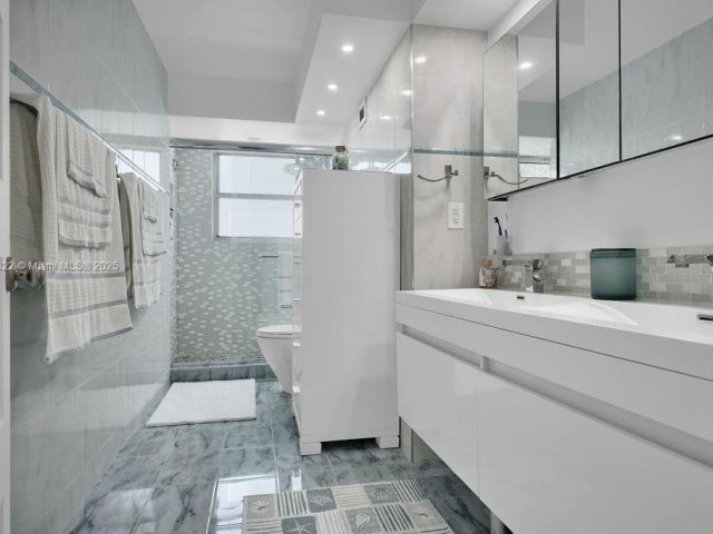 Продажа квартиры #1126 - фото 6596465