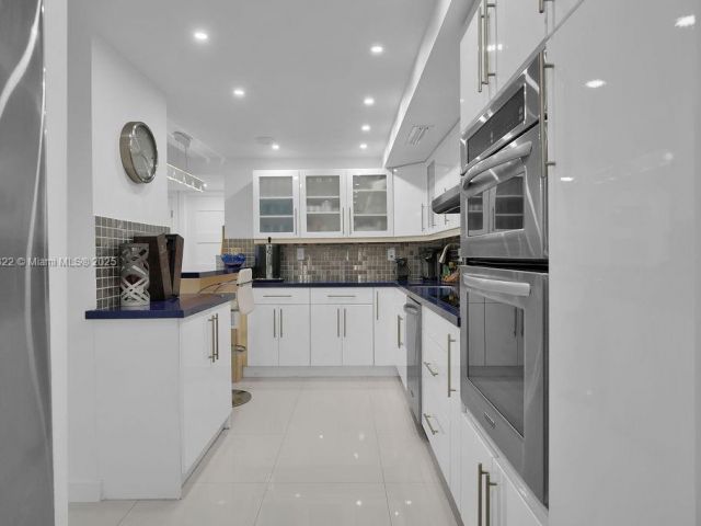 Продажа квартиры #1126 - фото 6596468