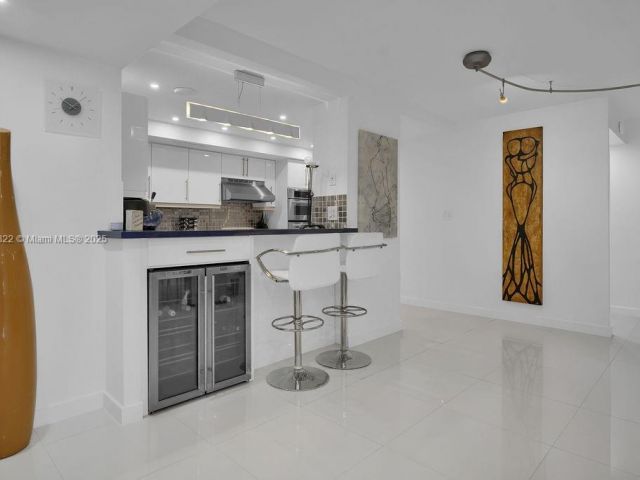 Продажа квартиры #1126 - фото 6596470