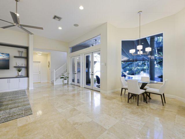 Продажа дома по адресу 8431 Egret Lakes Lane - фото 6612077