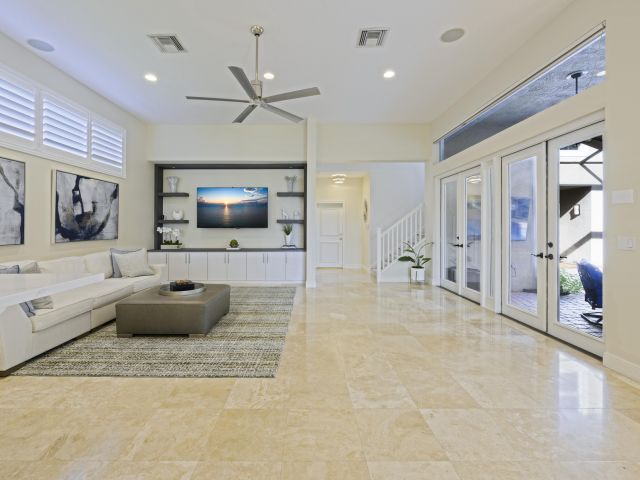 Продажа дома по адресу 8431 Egret Lakes Lane - фото 6612079