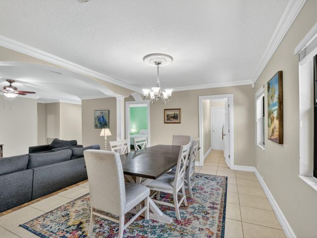 Дом в аренду по адресу 1035 Soelca Drive - фото 6591867