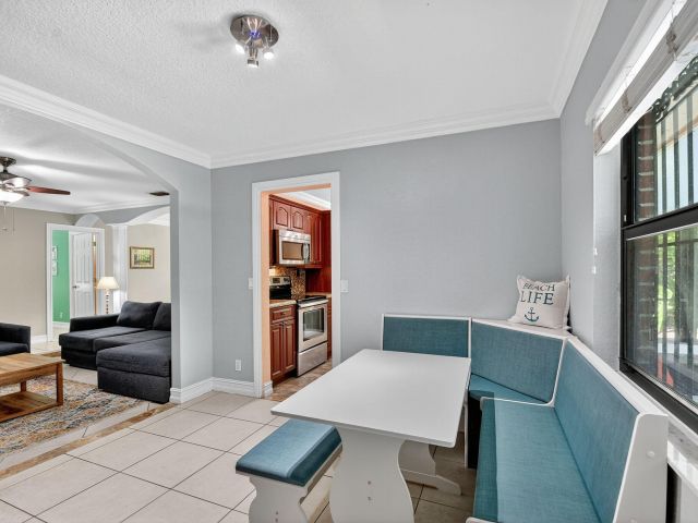 Дом в аренду по адресу 1035 Soelca Drive - фото 6591873