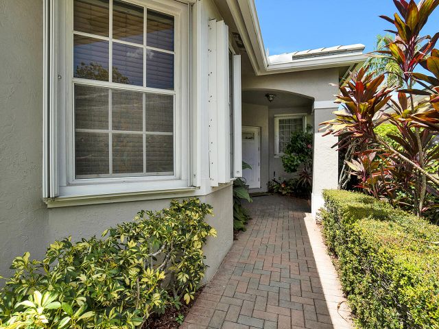 Дом в аренду по адресу 22831 Windsor Wood Court - фото 6596331