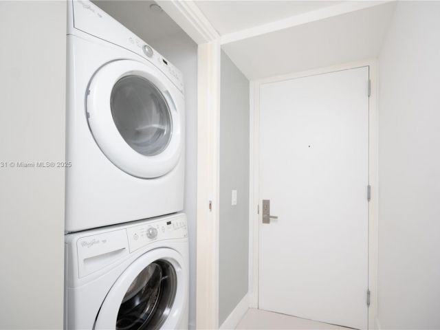 Продажа квартиры #1601 - фото 6596904