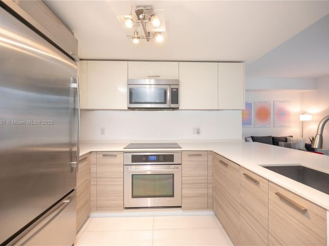 Продажа квартиры #1601 - фото 6596918